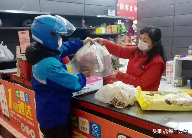 跑腿骑手换菜赚差价,开假票,淘宝卖家:伪造不难,用热敏打印机