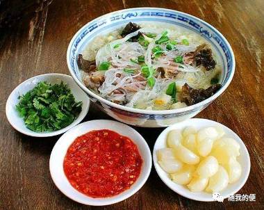 我这里有两个饼，太硬太干，能否给我一碗羊羹