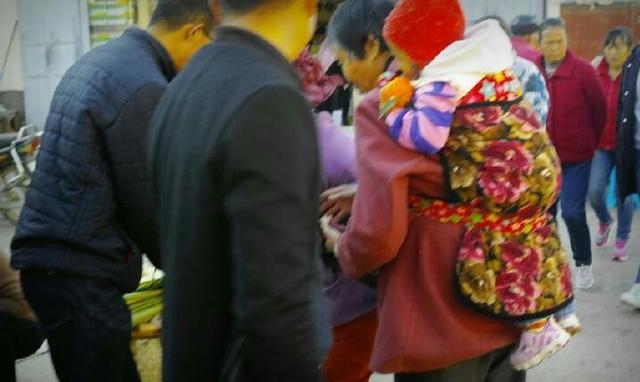 云南老街古镇,茶马古城新年