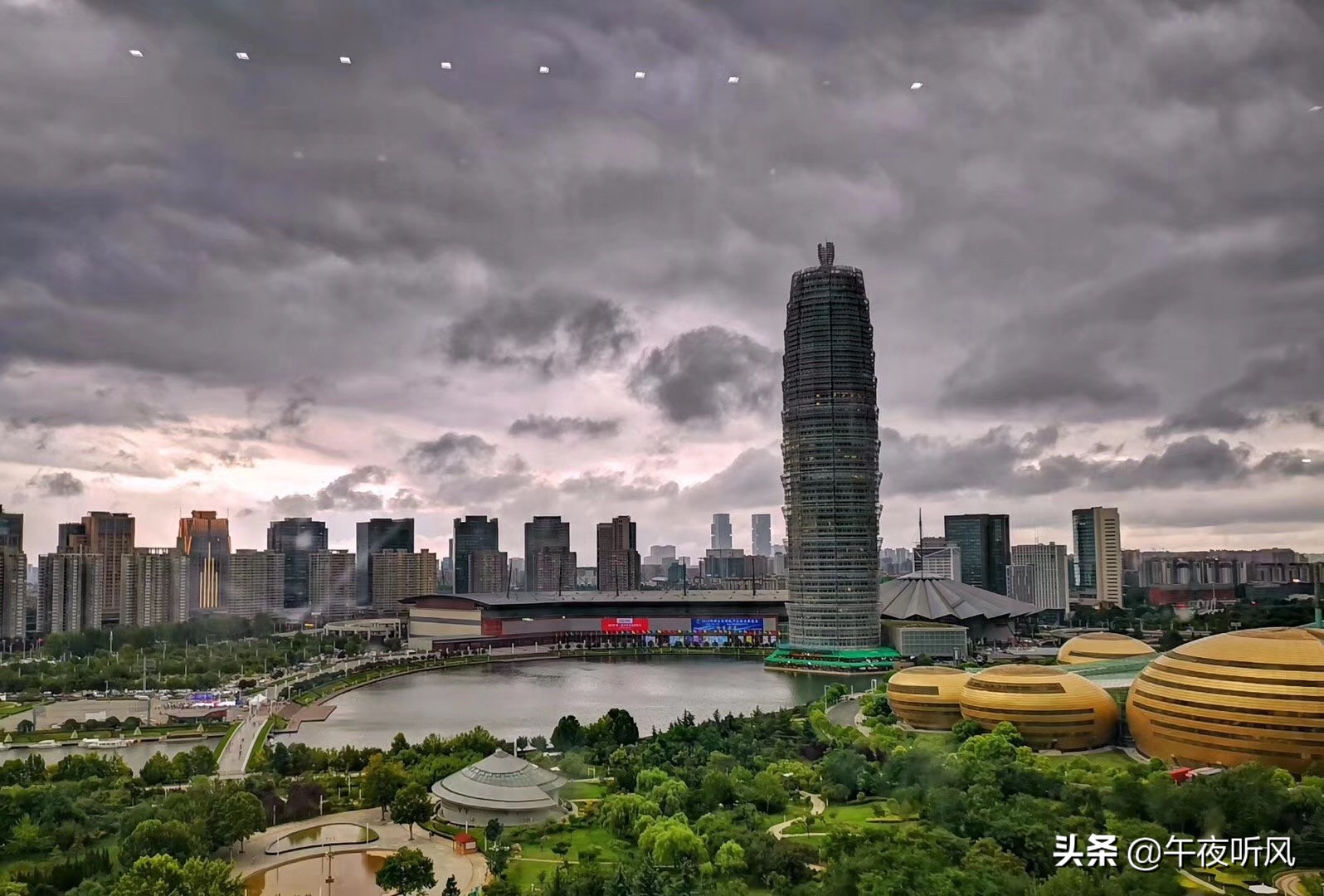 郑州二七商战,郑州二七商圈历史视频