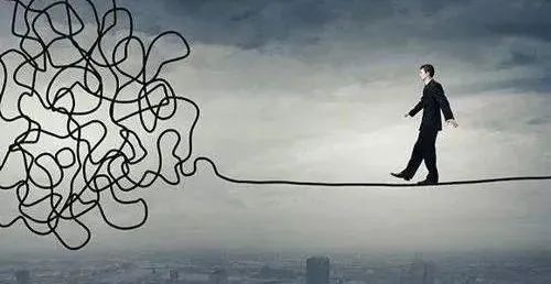 最高院裁判：原告公司指派其代理人出庭但未能提供双方间存在劳动合同关系证明的，​应按原告撤诉处理