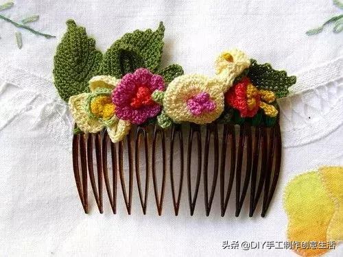 100种超迷你钩编小物,2019年手工钩编