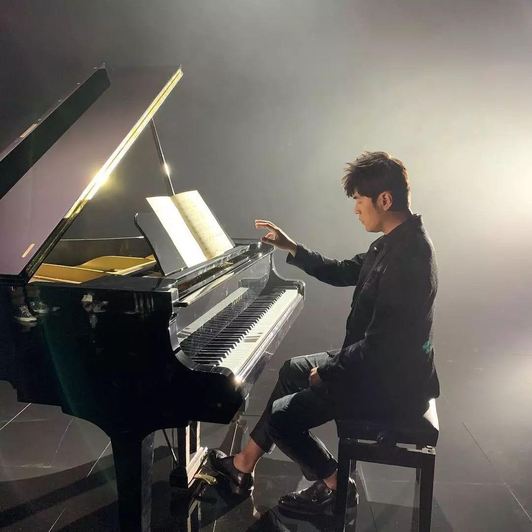 周杰伦不能说的秘密四手联弹,初代周杰伦