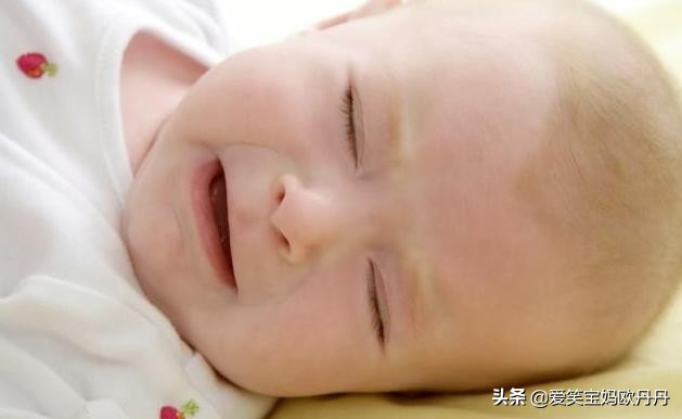 什么原因会导致小孩眼屎很多,最近宝宝的眼屎多是怎么回事