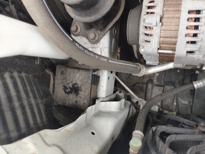 检车实际操作视频,2012年本田锋范1.5自动天窗