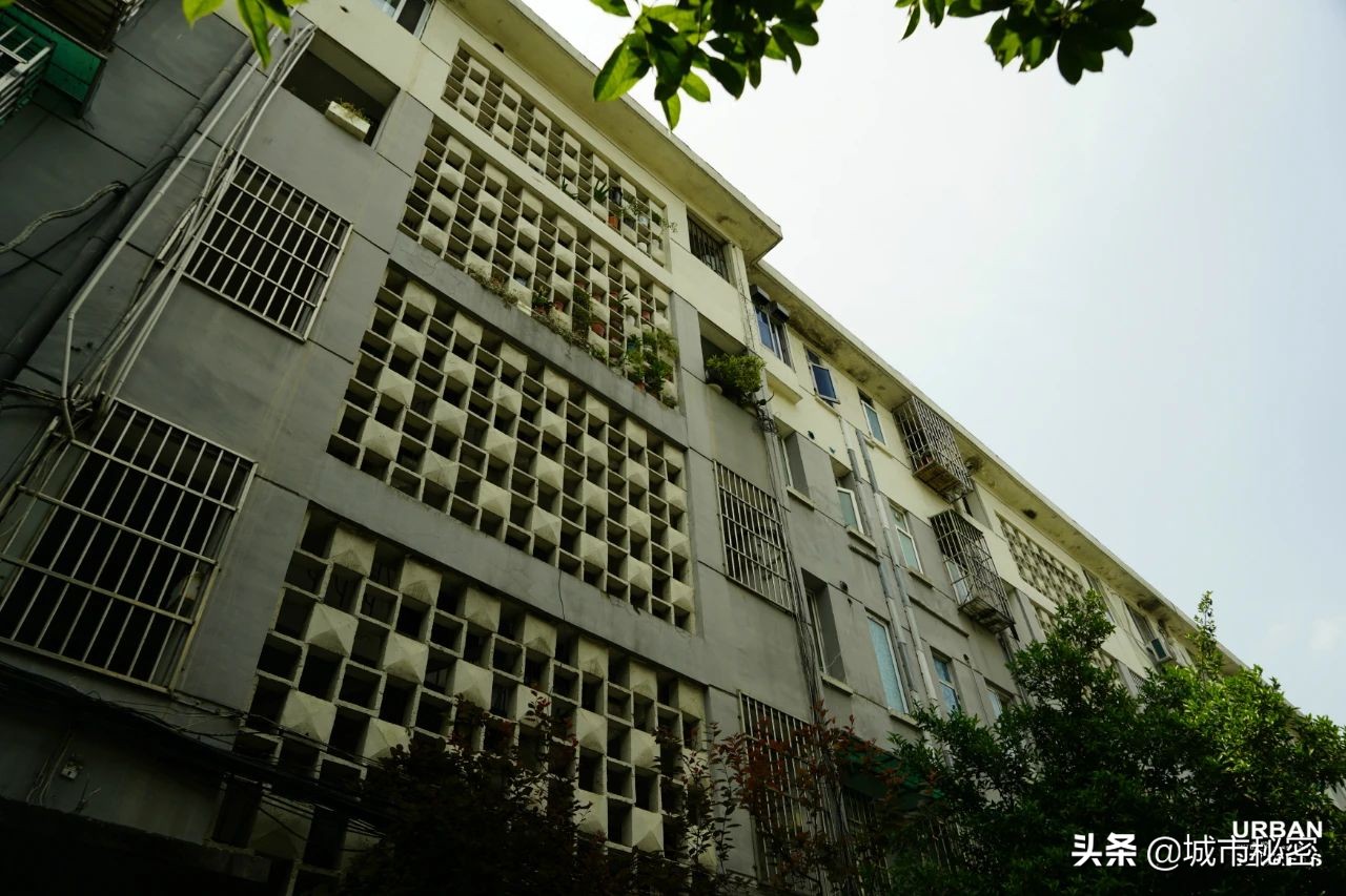 杭州文二路车祸最新消息,杭州文二路交通事故