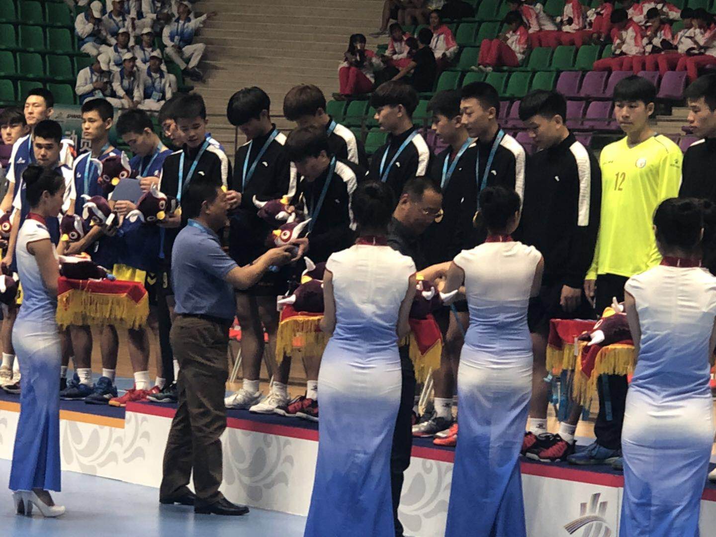 女子手球全国u18,中国青年足球锦标赛u18