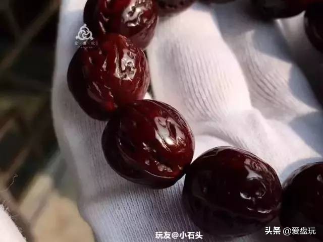 盘玩包浆后变黑的文玩,包浆手串盘玩11毫米