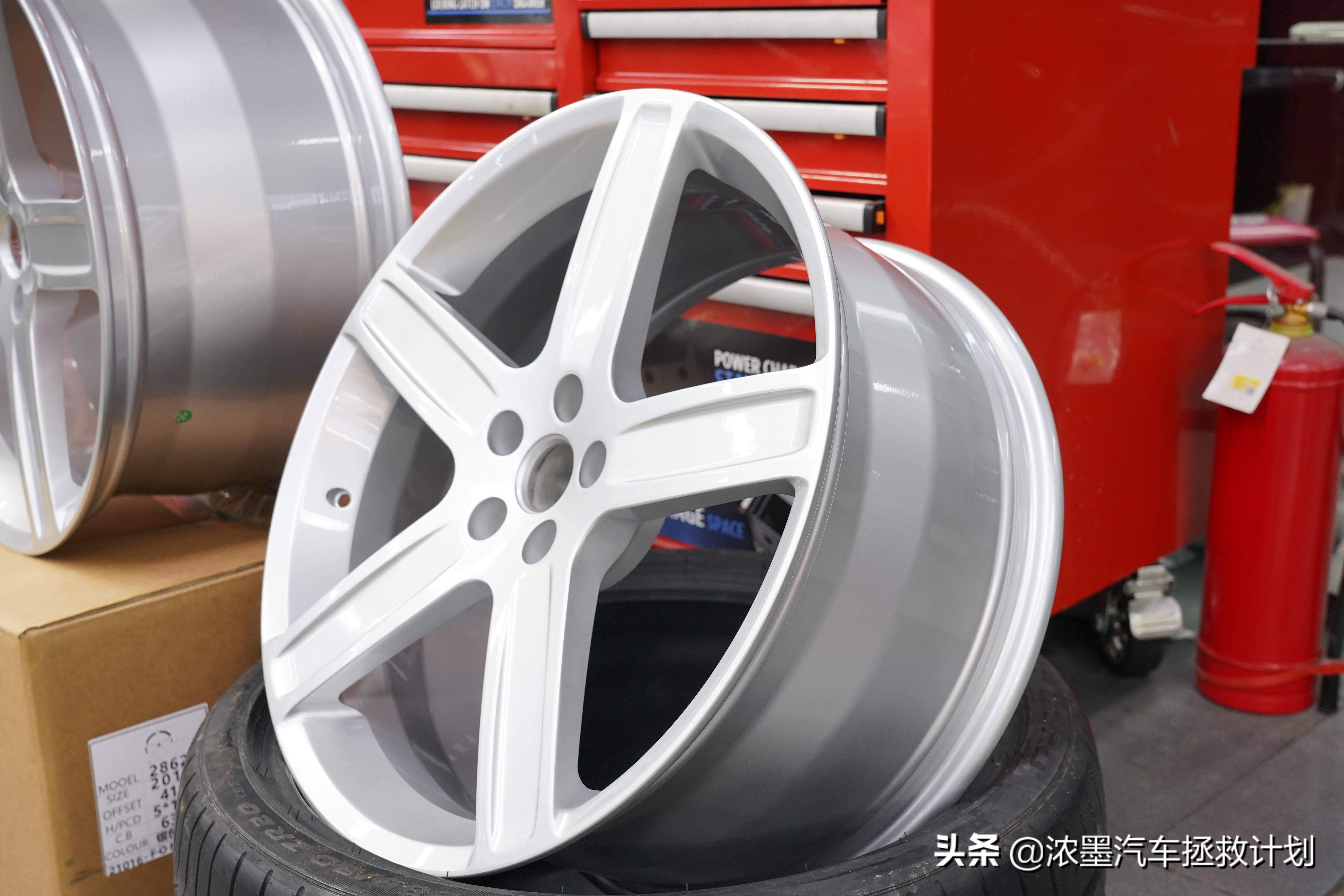 专业维修整备老款捷豹xj系列,老款捷豹xj整备视频