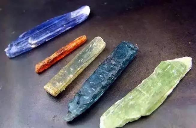 蓝色宝石系列大全,蓝色宝石合集