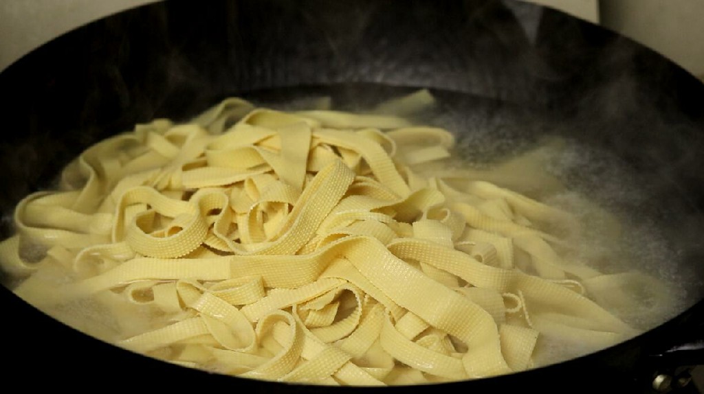 吃豆腐皮用洗吗,吃豆腐皮好吗