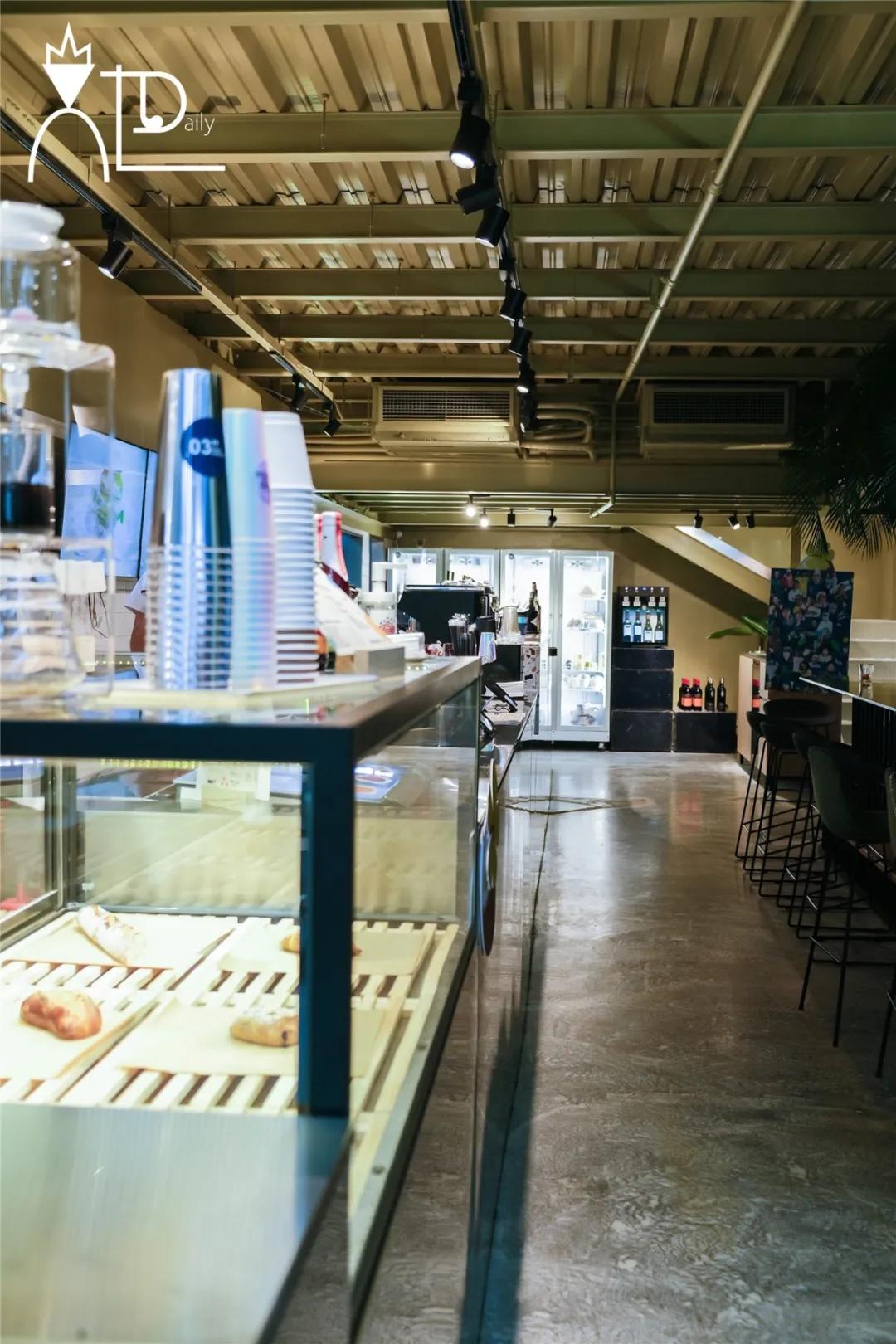 青岛品牌买手店,青岛买手店设计师