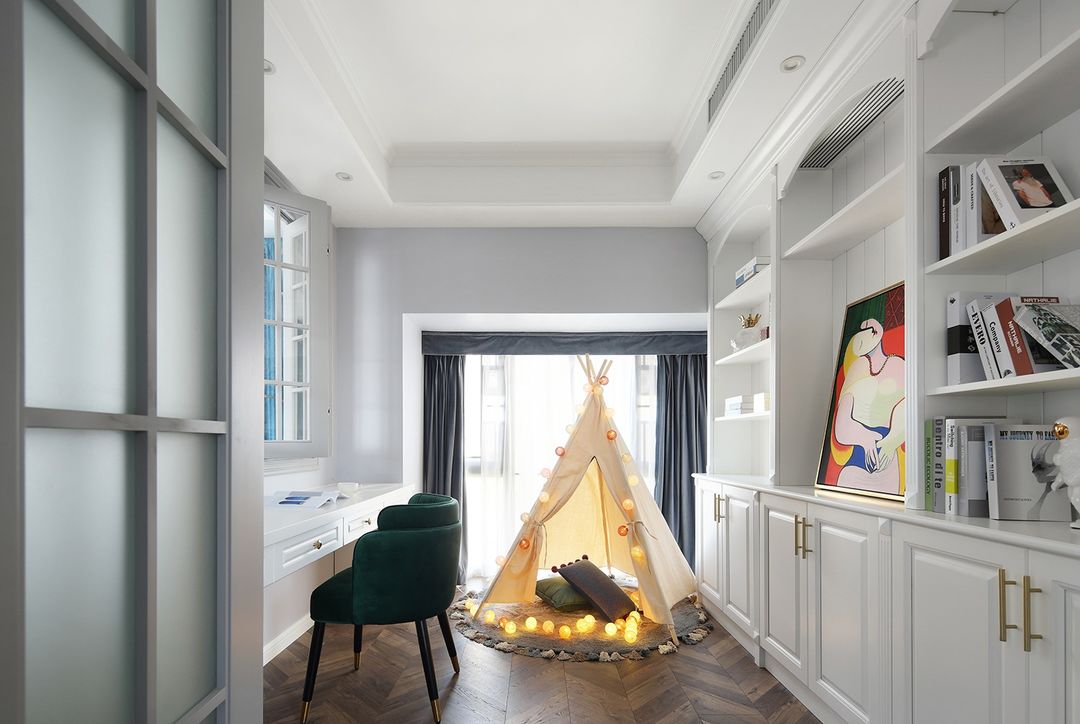 客厅沙发后面开窗户怎么装修好看,沙发后面有窗装修效果图