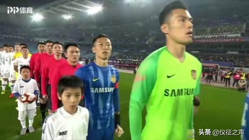 爱上足球仪征足球小将陈锦程2019中超联赛中展风采