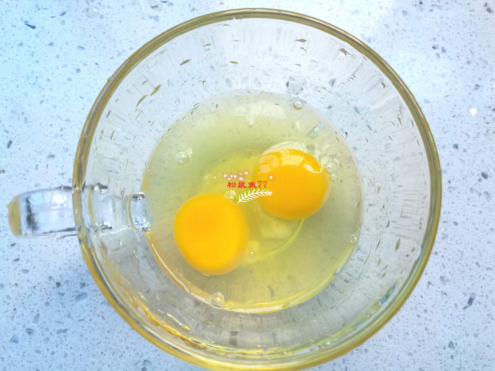 为什么我们做的鸡蛋糕没有蜂窝,如何制作光滑的鸡蛋糕