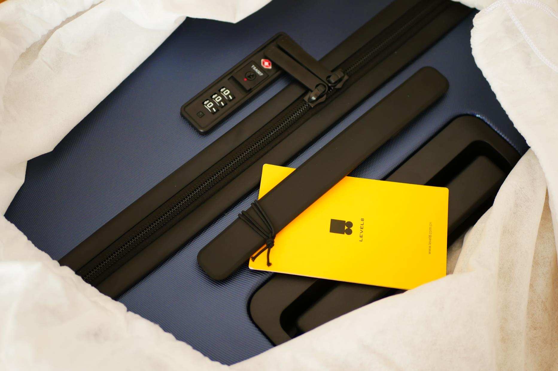 20寸行李箱测评地平线8号,level8地平线八号行李箱颜色