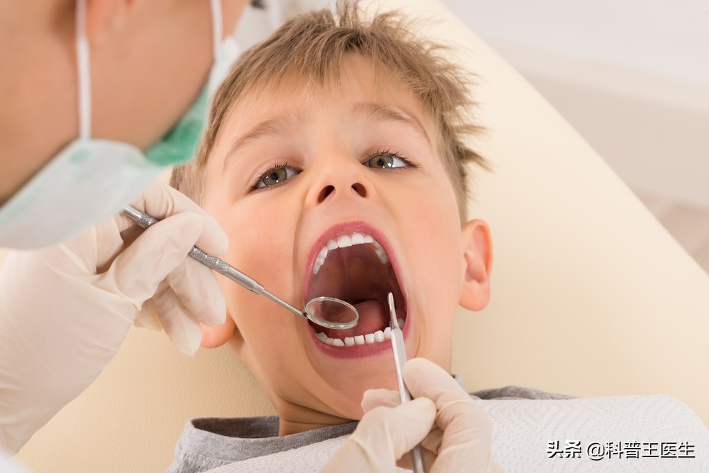 孩子有蛀牙换牙就没事了吗,小孩蛀牙比较深接近牙髓了怎么办