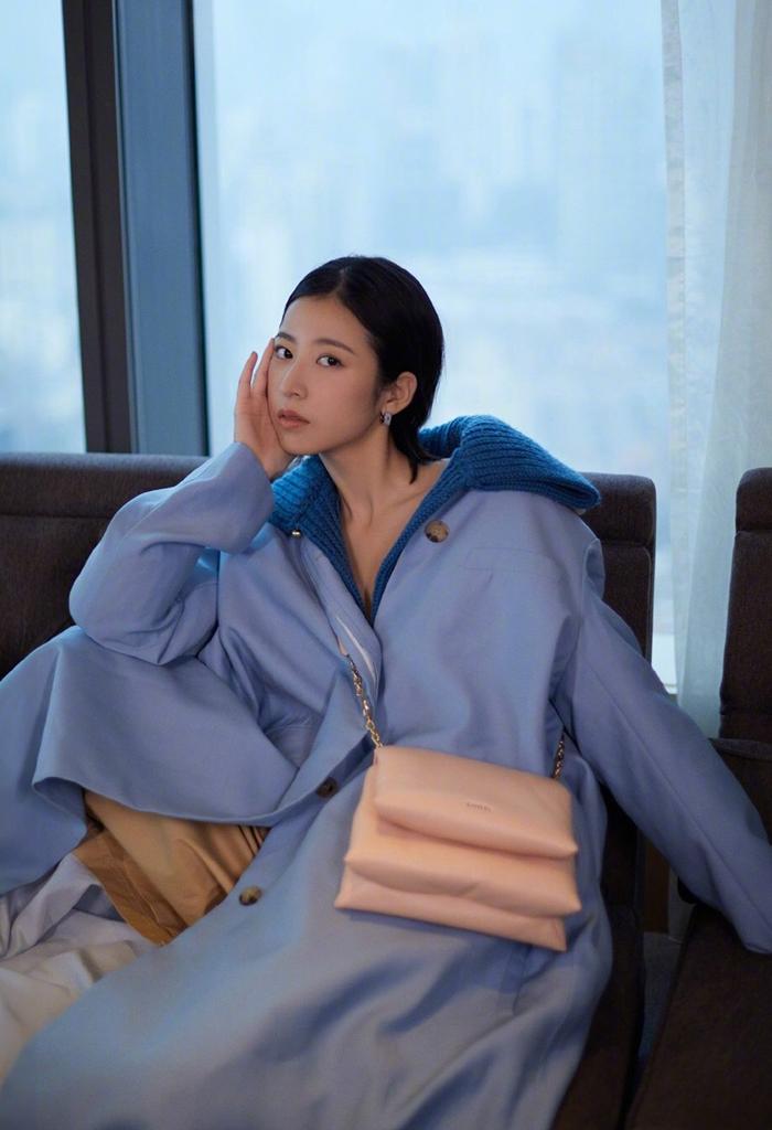 双肩包韩版潮流百搭时尚大气,双肩包韩版潮流最新款