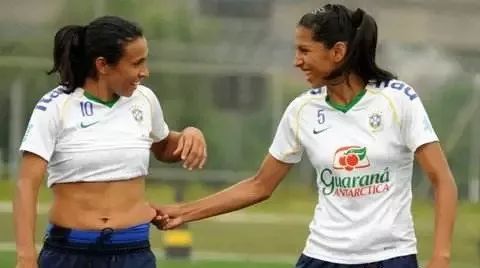 懒人速成瘦腰大法,宅在家就能瘦10斤的方法