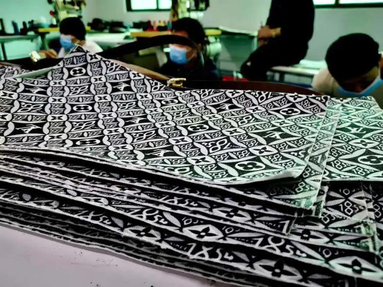 你买的名牌包可能是假的,售卖假lv被起诉