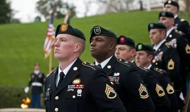 鞠婧祎同款贝雷帽戴法,鞠婧祎同款贝雷帽正确戴法
