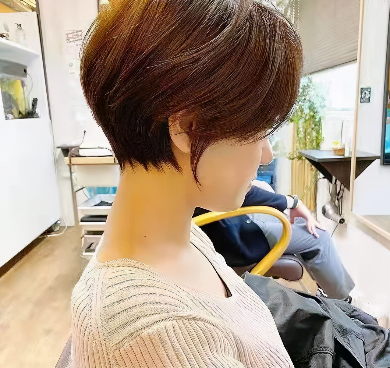 好看波波头短发,波波头不老气