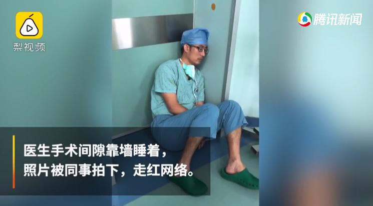 年入90亿，凌晨排队抢不到！史上最丑鞋王，为何突然爆火？