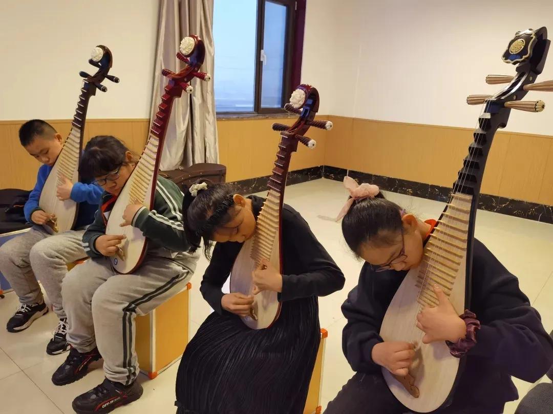 太原市小店区华德天一小学校,太原华德天一小学好不好进