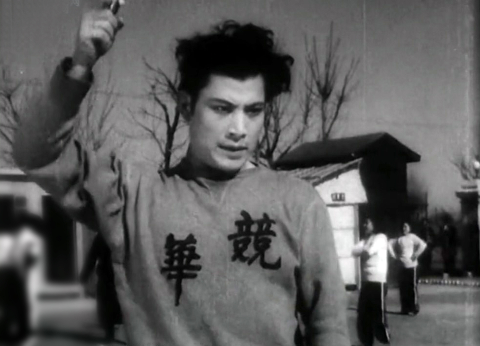 上影厂拍摄的老演员是谁,80年代上影厂3位美女明星