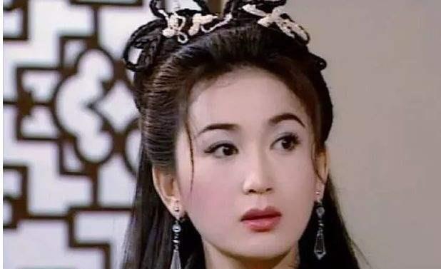 当代女性不敢效仿妲己睡前的坏习惯，而纣王却很喜欢这个坏习惯