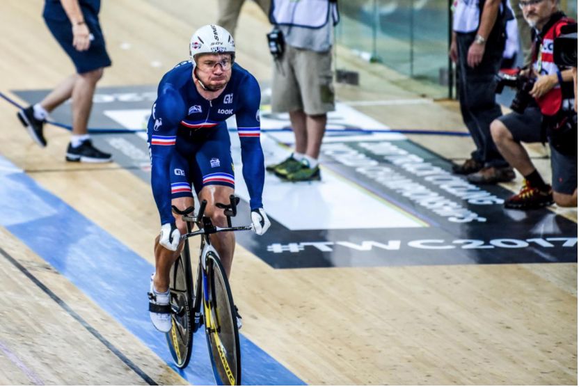 你选错了自行车，骑出去就像“夕阳红骑行队”