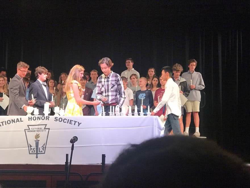 荣获美国YEPex高中生创新与创业大赛第一名的学生跟我讲了什么?