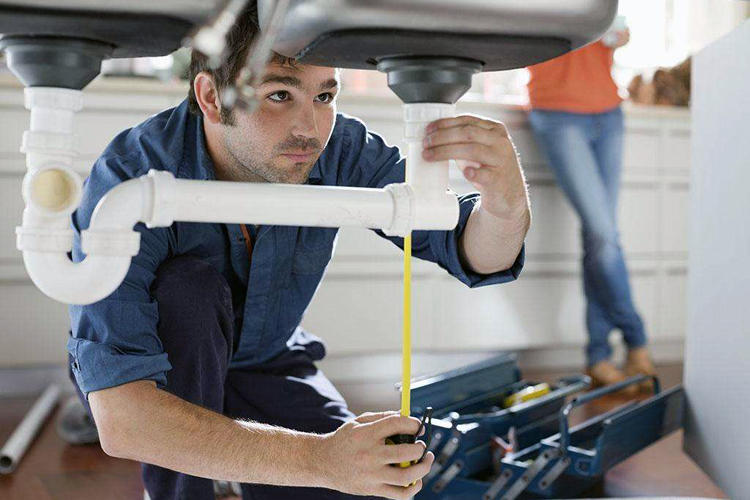 我家厨房下水管道有异味怎么办,厨房下水道发霉有异味怎么处理