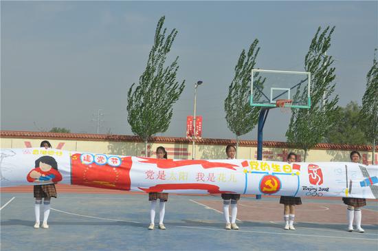 翰墨寄真情丹青颂英烈绘画线稿,翰墨寄真情丹青颂英烈简笔画