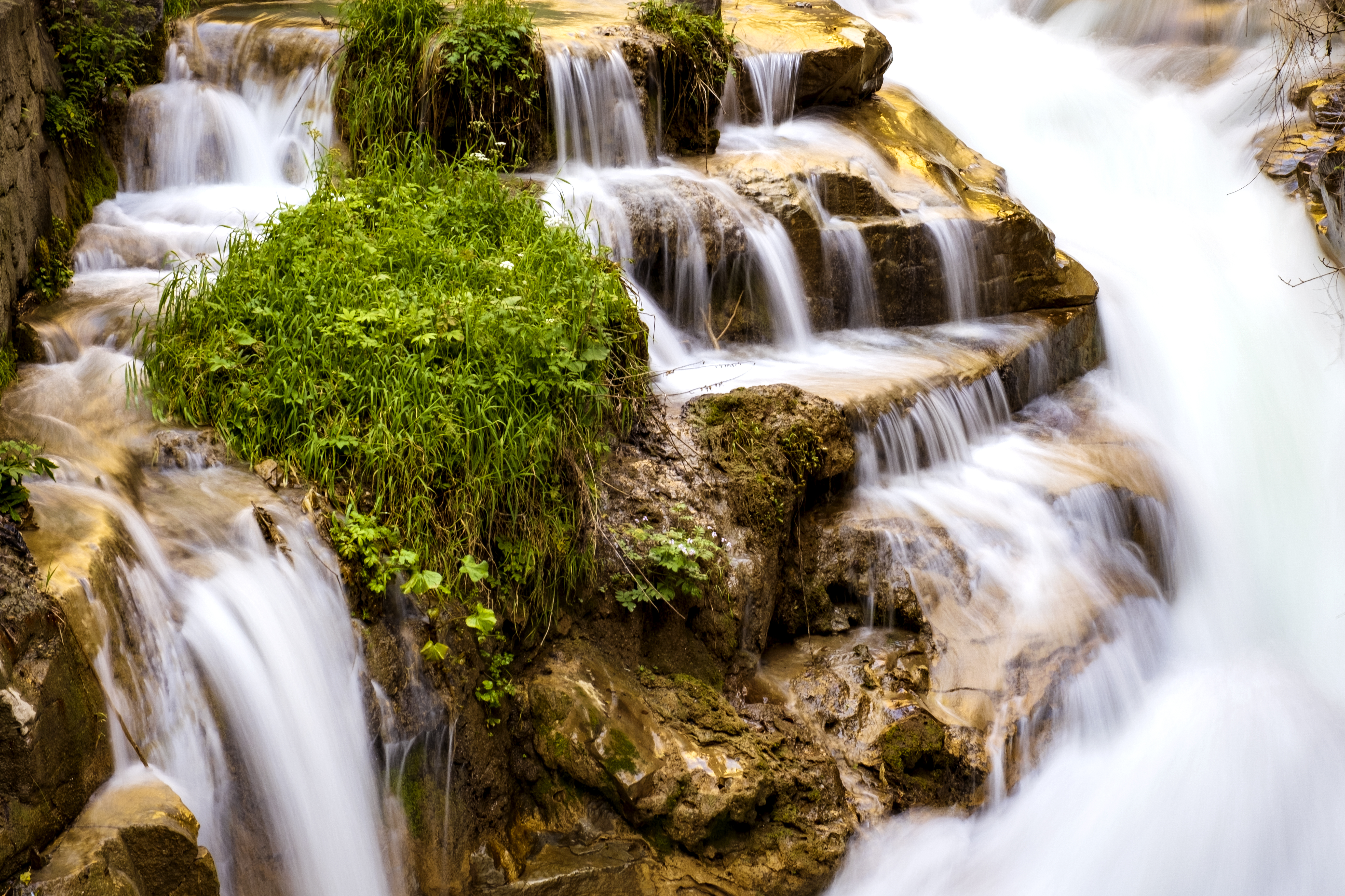 秋色美景落雨图片,秋色美景绝色大图