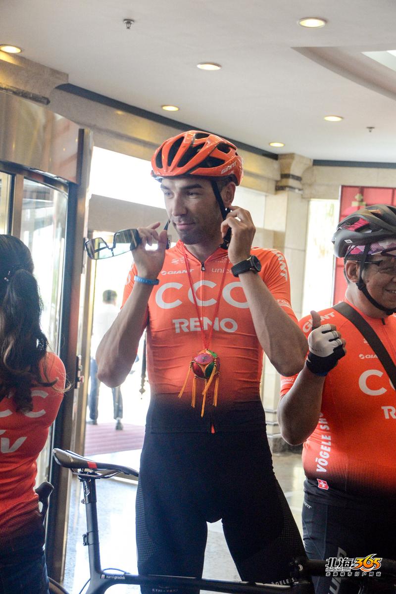 零距离接触环广西明星车手，个个一米八五，人靓身材好（多图）