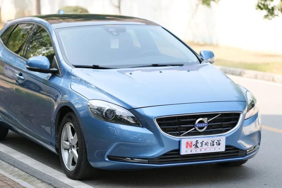 沃尔沃v40二手值得买吗,二手沃尔沃V40值得购买么