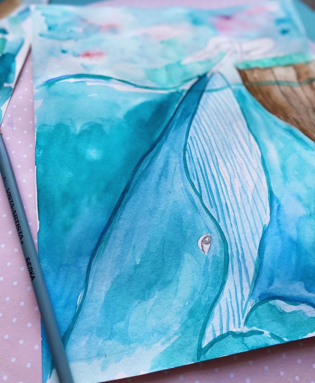 鲸鱼怎么画比较仙气水彩画,怎么用水彩画云朵上的鲸鱼