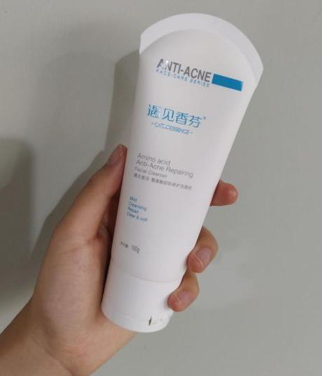 什么样的洗面奶平价好用,值得回购的平价和贵妇洗面奶