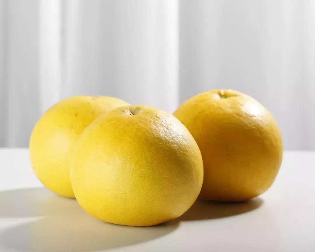 纯甜柚子9.9,应季水果柚