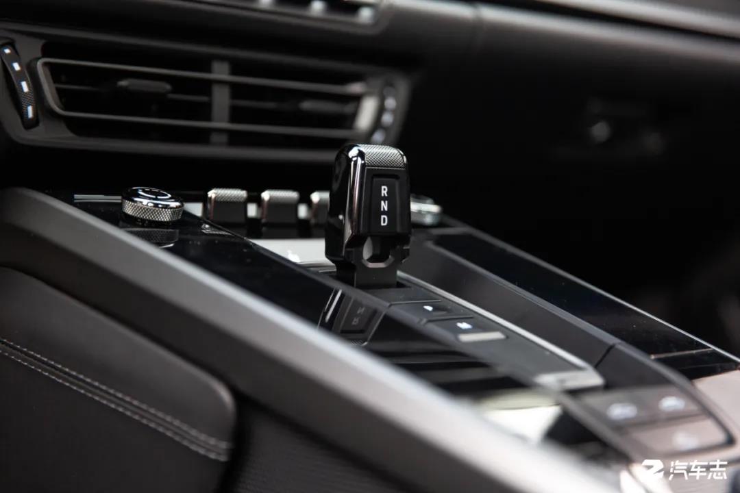 保时捷911carreracabriolet试驾,保时捷911carrera4s敞篷