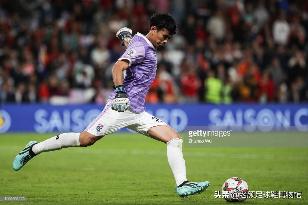 为什么国足最简单的停球都做不到,国足停球真的不好吗