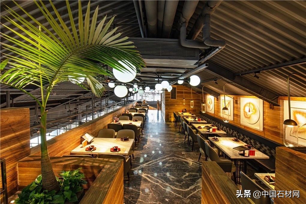 这里的石头凭什么这么“撩”人，因为她美啊