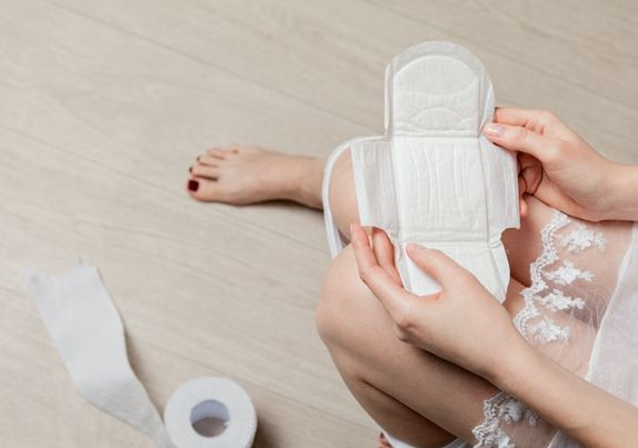 大姨妈来十几天有必要做诊刮吗,不把大姨妈当回事语录