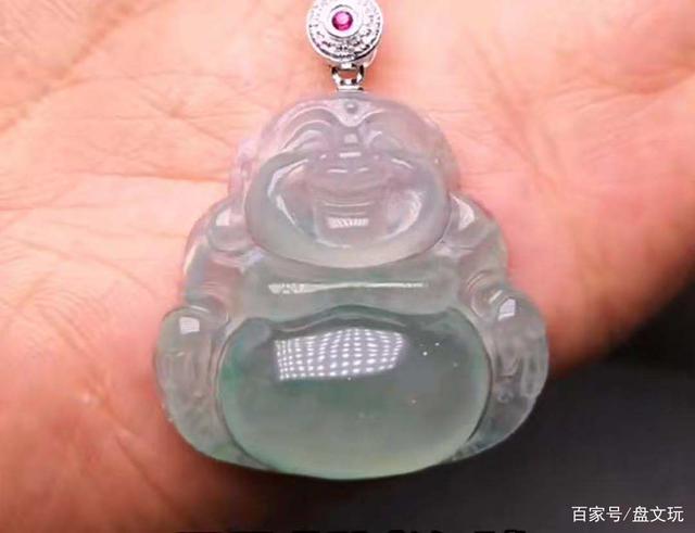 翡翠海蓝之谜是什么颜色,乌鸡翡翠什么颜色价值高