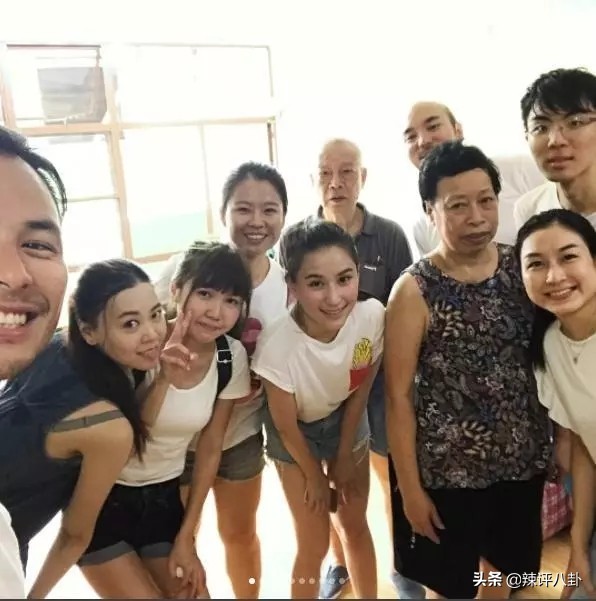 无视男友暧昧绯闻公布怀孕喜讯，二婚网红欲嫁豪门俘获英皇太子爷