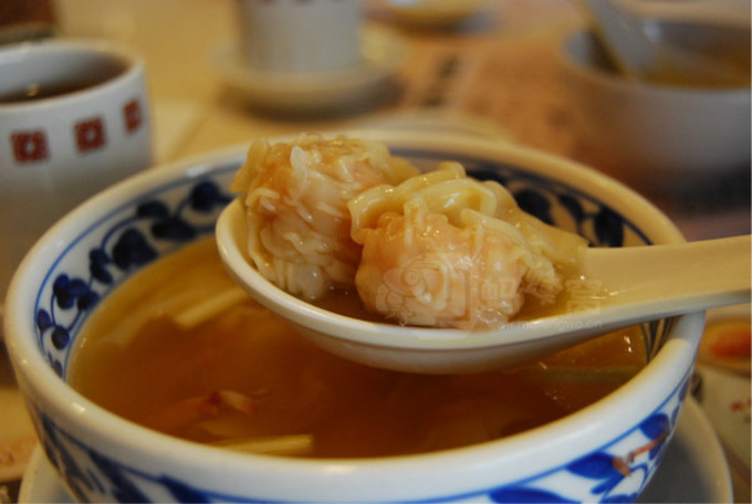 去香港必须吃什么,去香港玩哪里吃得多