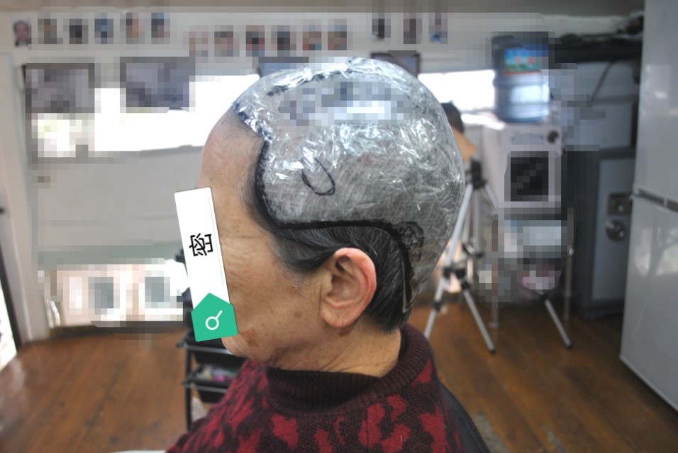 遮盖白发头顶的假发,假发遮盖白发发型