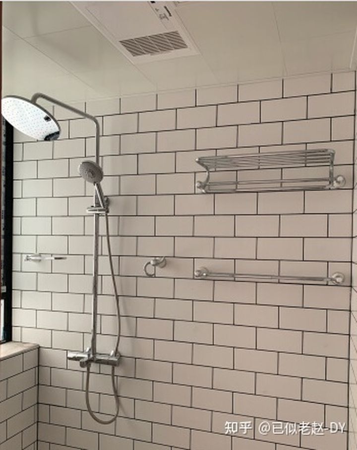 燃气热水器恒温花洒忽冷忽热,洗澡水忽冷忽热你还会继续洗吗