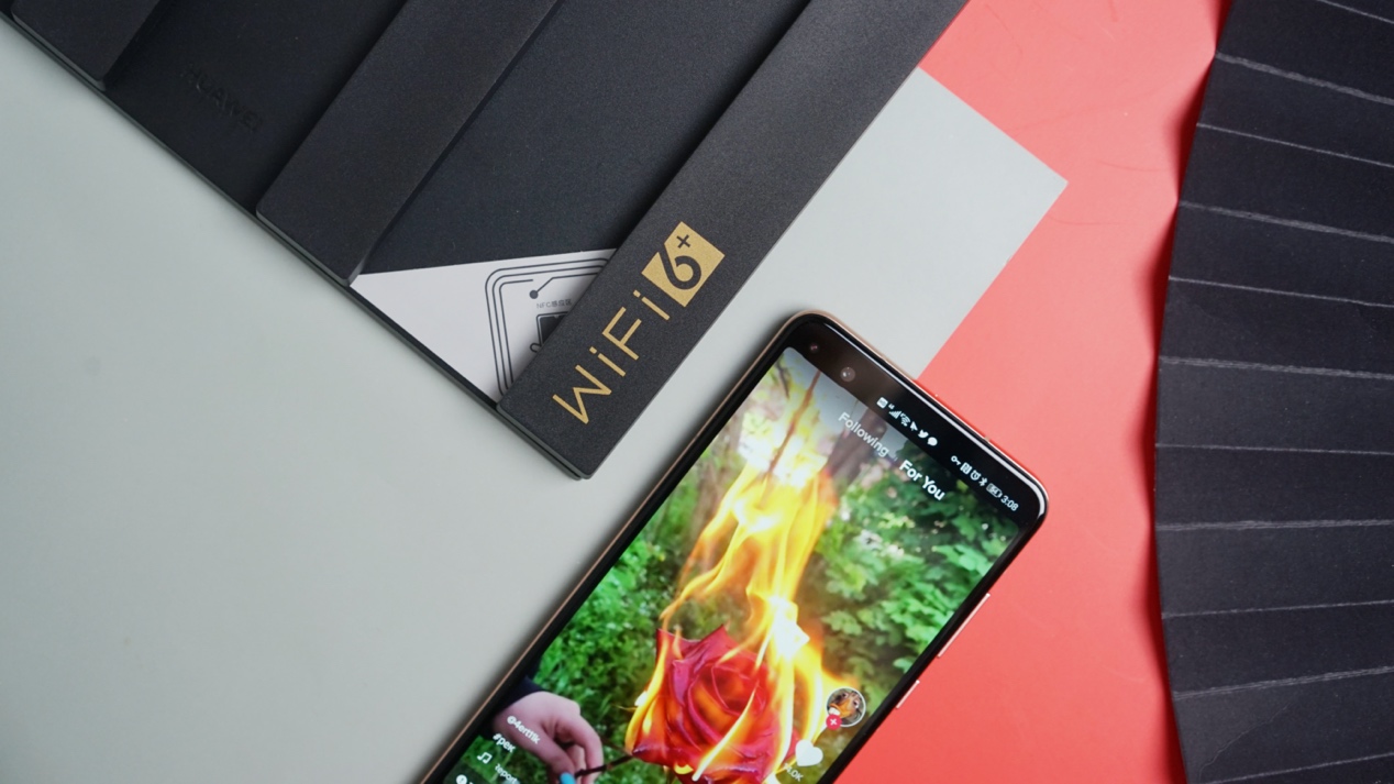 华为ax3pro路由器怎么跑满千兆,华为ax3pro千兆路由器黑色和白色